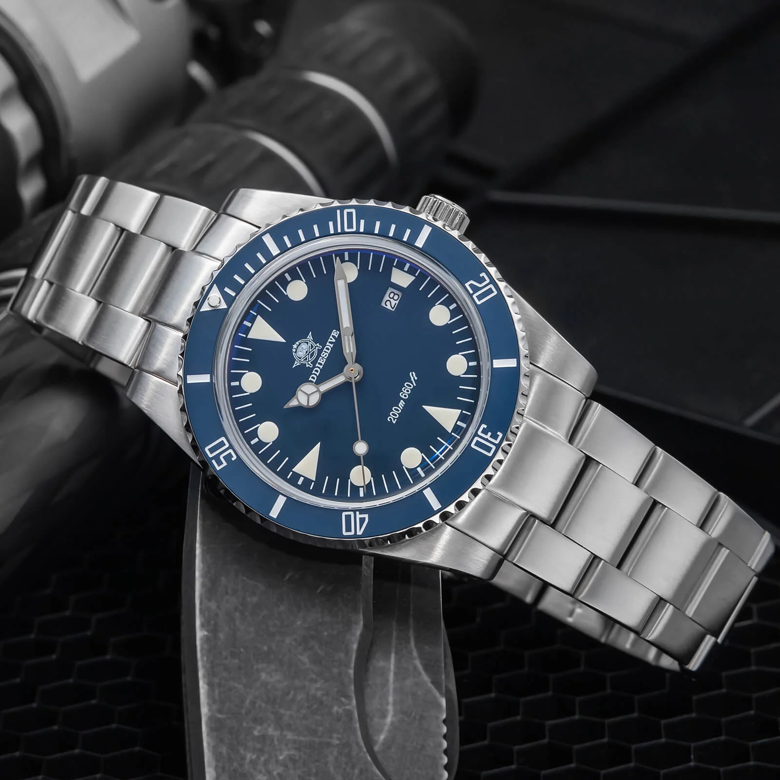 ADDIESDIVE 39mm Quartz Watch with Bi-directional Rotating Bezel AD2068 - Image 19