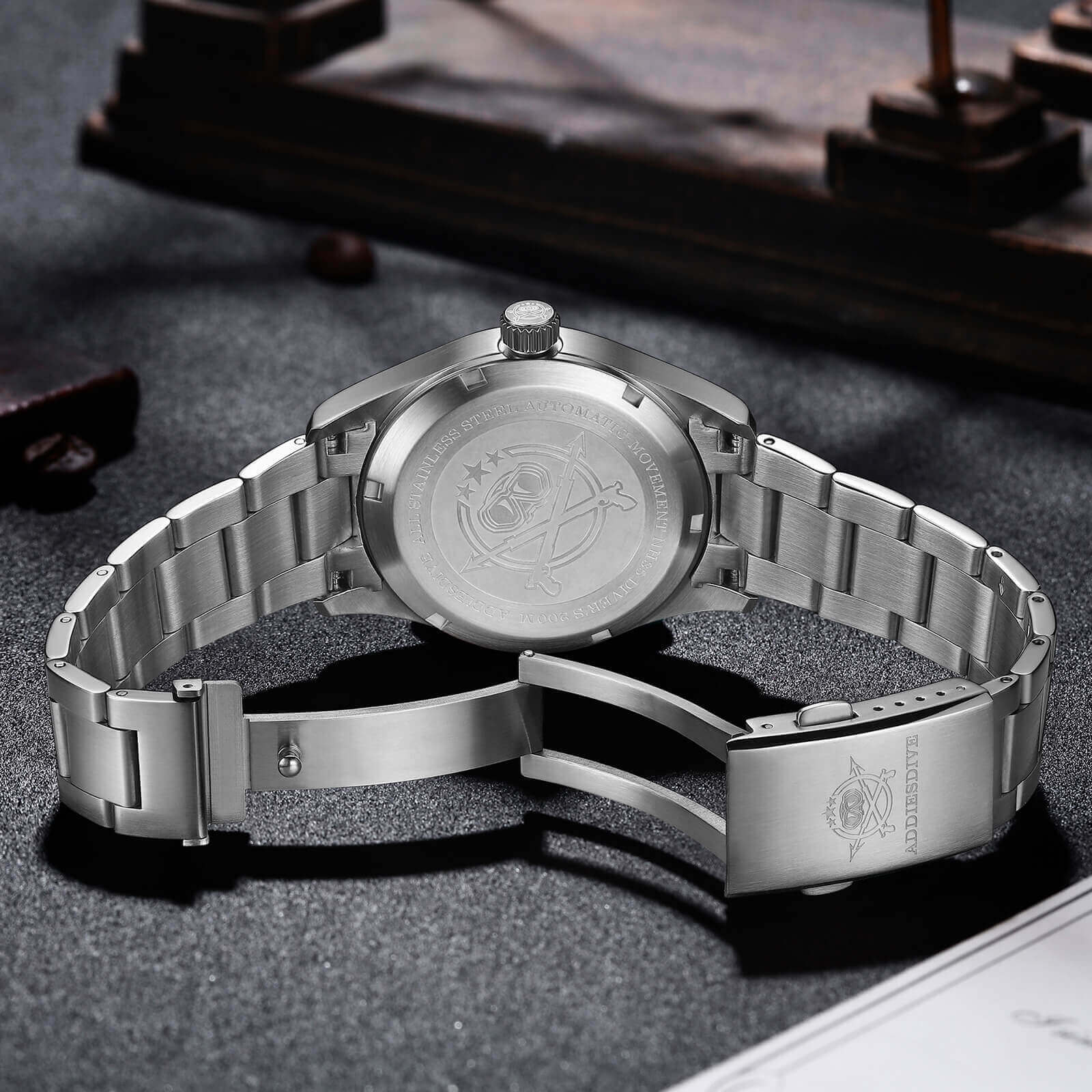 U.S. Warehouse -ADDIESDIVE® Men's Elegant 8215 Automatic Watch Diver 200M (AD2525) - Image 6